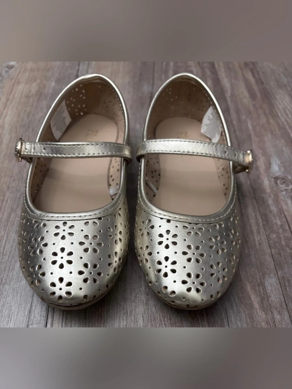 Girls Metallic Perforated Ballet Flats